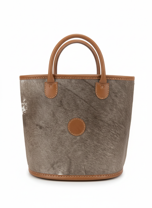 The Weekend Leather Holdall product shot